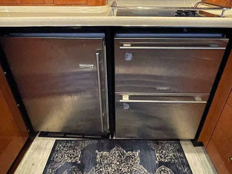 Slide: The Image of Sea Ray 480 Sedan Bridge 1999 - 4727775