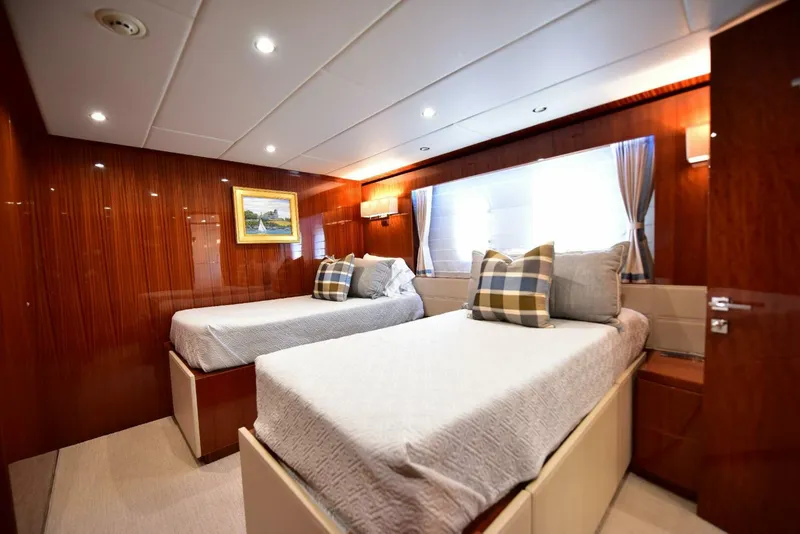 Slide: The Image of Hargrave 116 2016 - 4728388