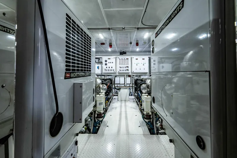 Slide: The Image of Hargrave 116 2016 - 4728348