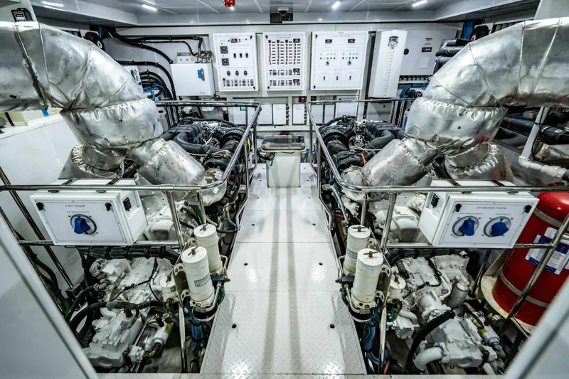 Slide: The Image of Hargrave 116 2016 - 4728350