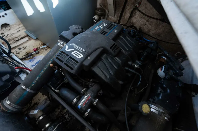 Slide: The Image of Harbor Master 520 Coastal 2001 - 4728597