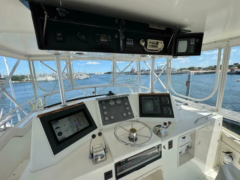 Slide: The Image of 1989 Bertram 50 Convertible Power 9824149 980865133 0 020620251307 2 - 5363816