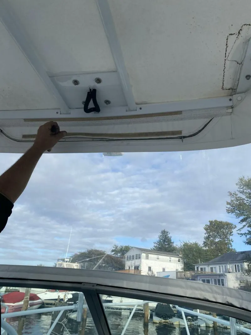 Slide: The Image of Front Enclosure Vent - 4732638