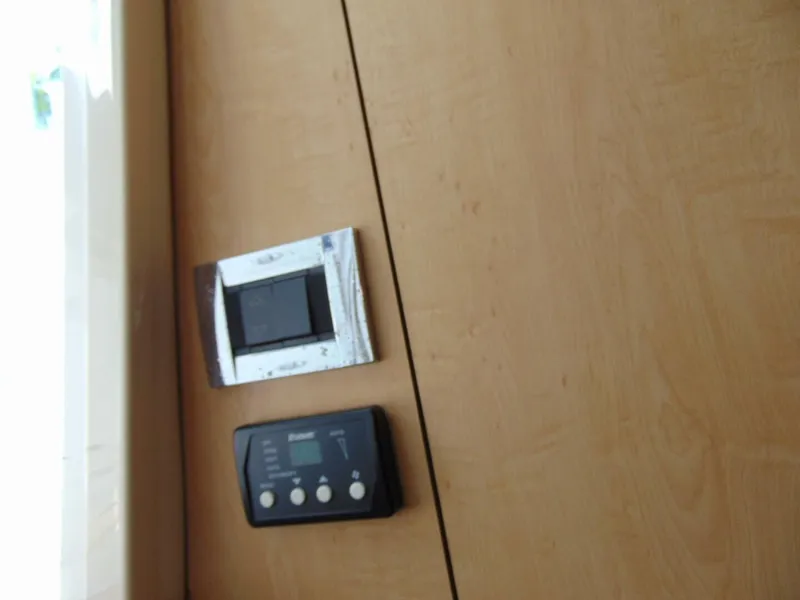 Slide: The Image of Boston Whaler 370 Outrage 2013 - 4739654