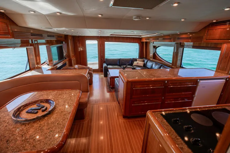 Slide: The Image of 2005 Hatteras 68 Convertible- Galley - 4739273