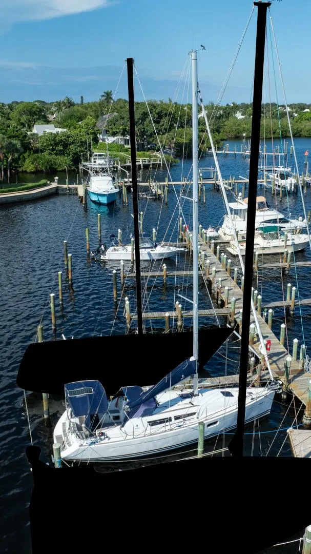 Slide: The Image of Jeanneau Sun Odyssey 36i 2010 - 4737293