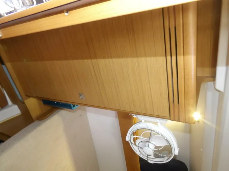 Slide: The Image of Jeanneau Sun Odyssey 36i 2010 - 4737236