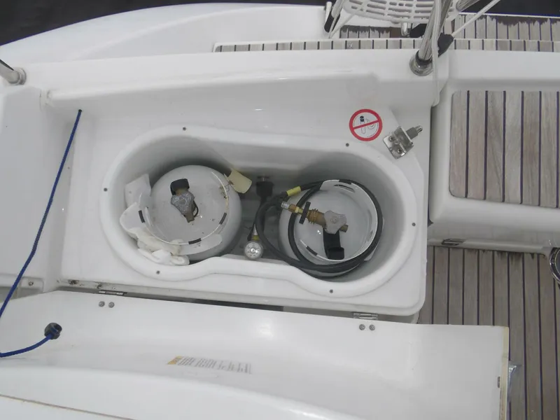 Slide: The Image of Jeanneau Sun Odyssey 36i 2010 - 4737271