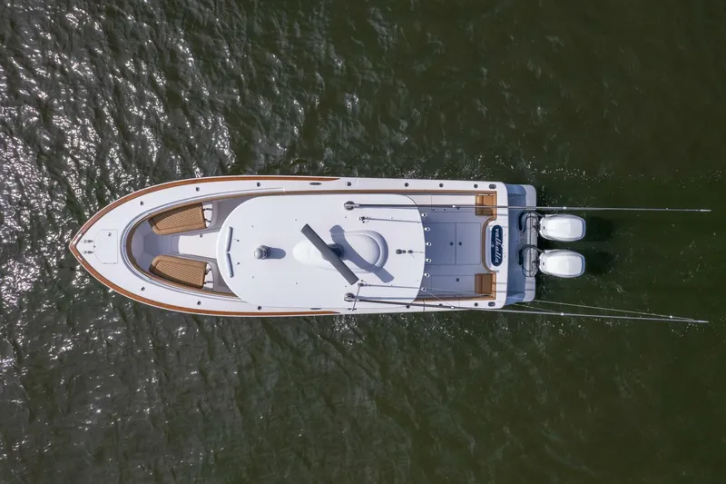 Slide: The Image of Valhalla 33 - exterior profile 2020 Valhalla 33 Center Console - 4737378
