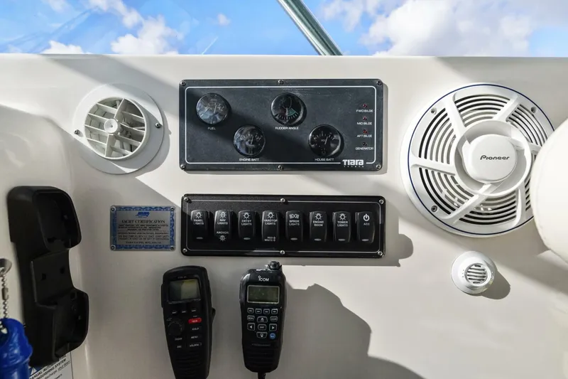 Slide: The Image of Tiara 4200 Open 2007 - 4737439