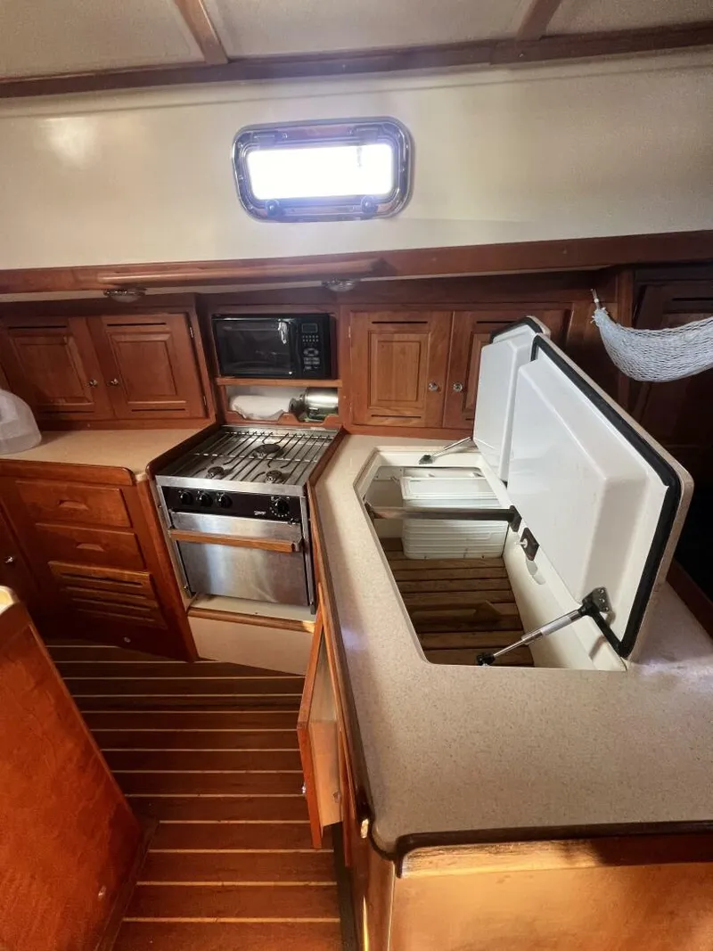 Slide: The Image of Tartan 4100 2003 - 4739950