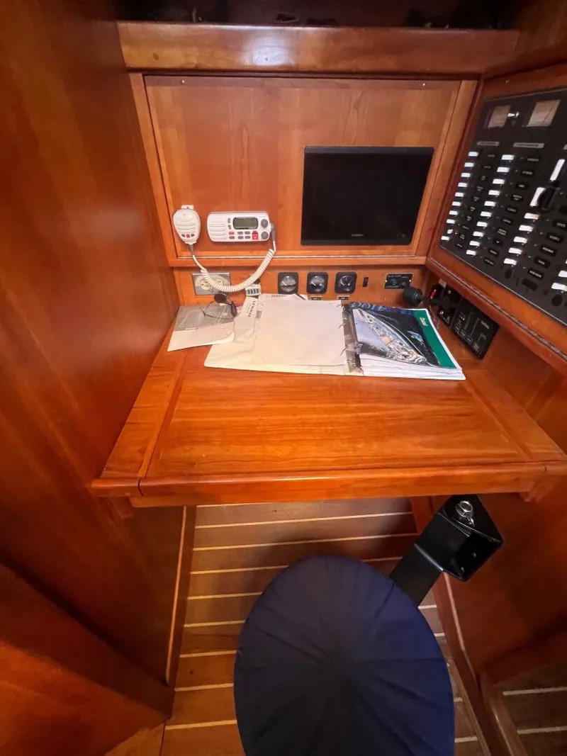 Slide: The Image of Tartan 4100 2003 - 4739967