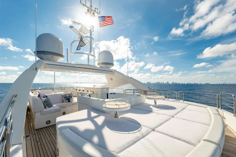 Slide: The Image of Sunseeker 40m 2010 - 5730622