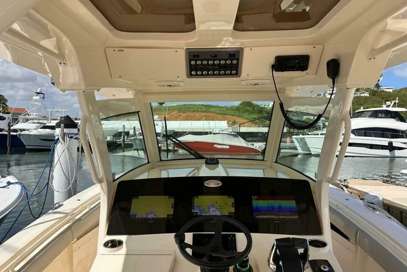 Slide: The Image of Scout 355 LXF 2023 - 4803350