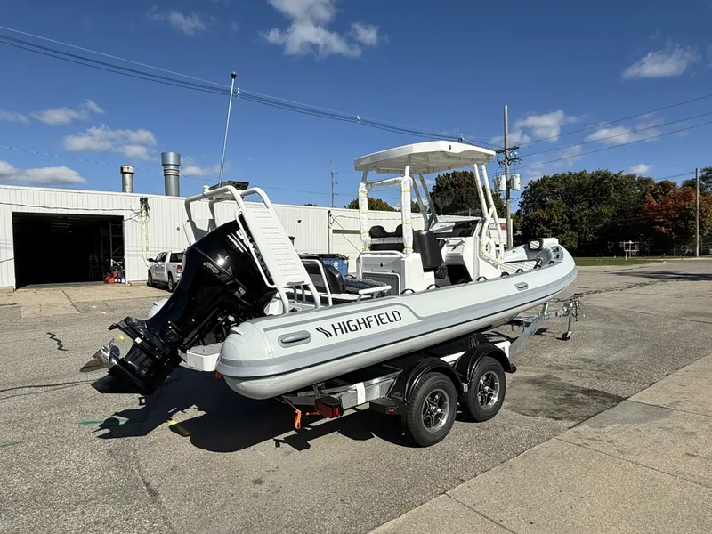 Slide: The Image of Highfield Sport 660 2025 - 4740037