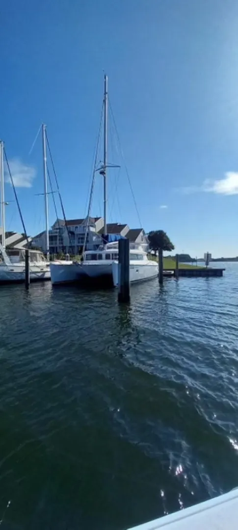 Slide: The Image of Used Sail Catamaran for sale 2008 Lagoon 420 - MOONDANCE - 4893800