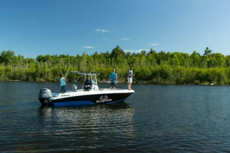 Slide: The Image of Wellcraft 202 Fisherman 2026 - 4743607