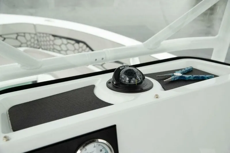 Slide: The Image of Wellcraft 202 Fisherman 2026 - 5476858