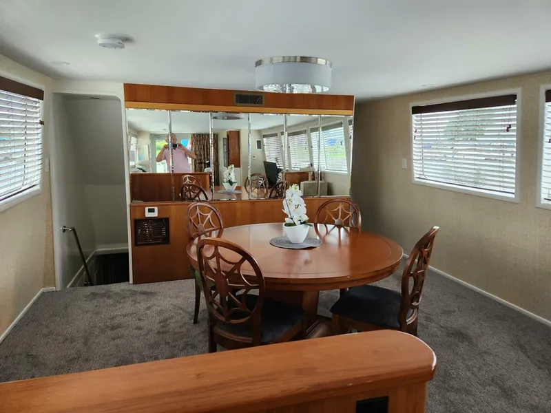 Slide: The Image of Inace Expedition 88 1990 - 4744141