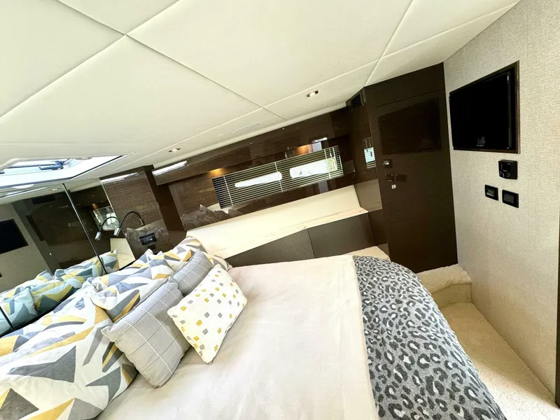 Slide: The Image of Cruisers 50 Cantius 2020 - 4744501