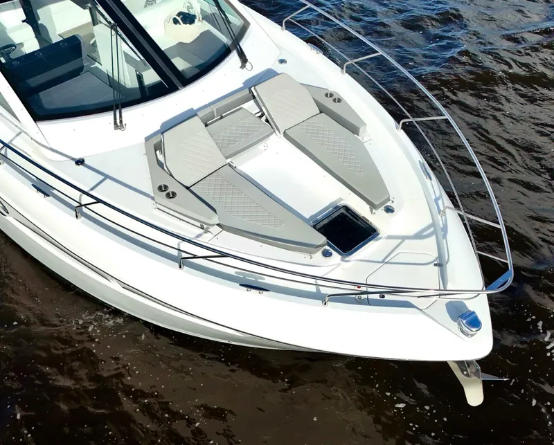 Slide: The Image of Cruisers Yachts 50 Cantius 2020 - 4744541