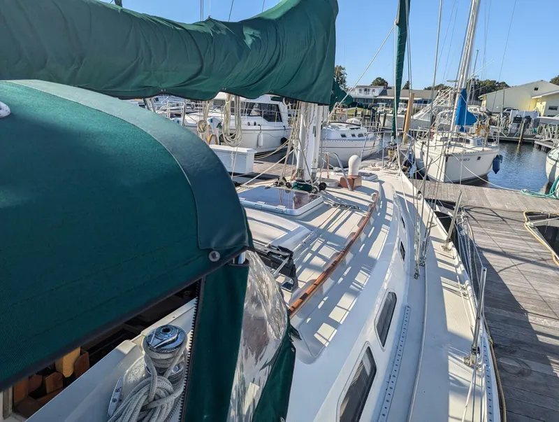 Slide: The Image of Ericson 38 1988 - 4745820