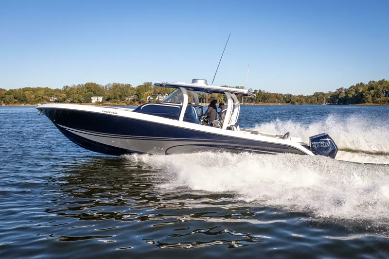 Slide: The Image of Fountain 43 NX 2022 - 4746331