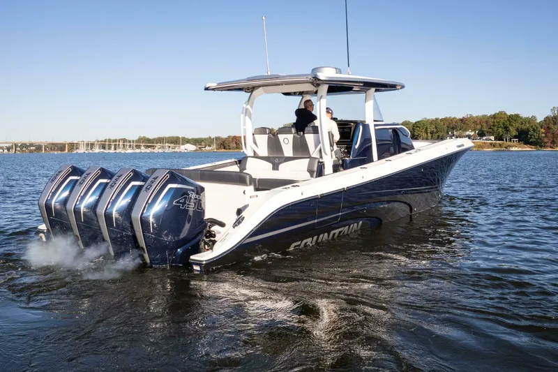 Slide: The Image of Fountain 43 NX 2022 - 4746342