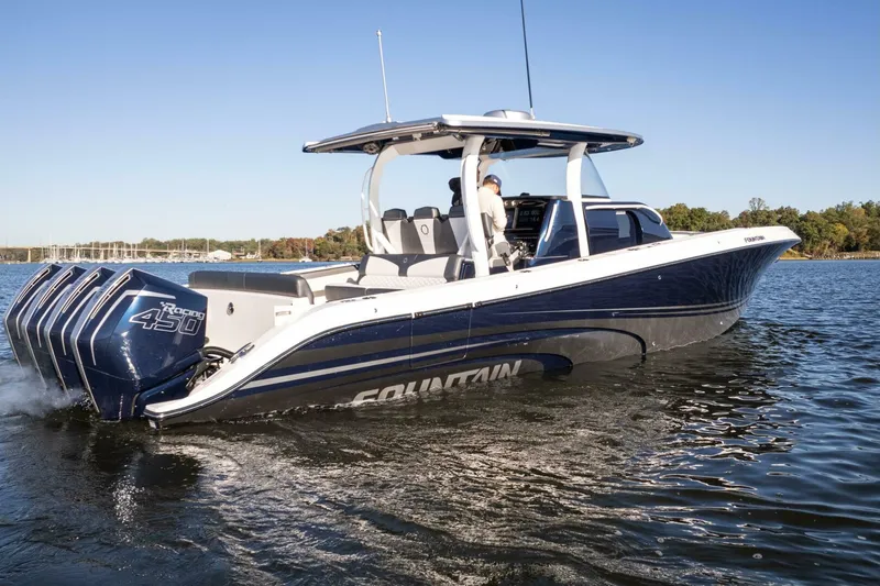 Slide: The Image of Fountain 43 NX 2022 - 4746343