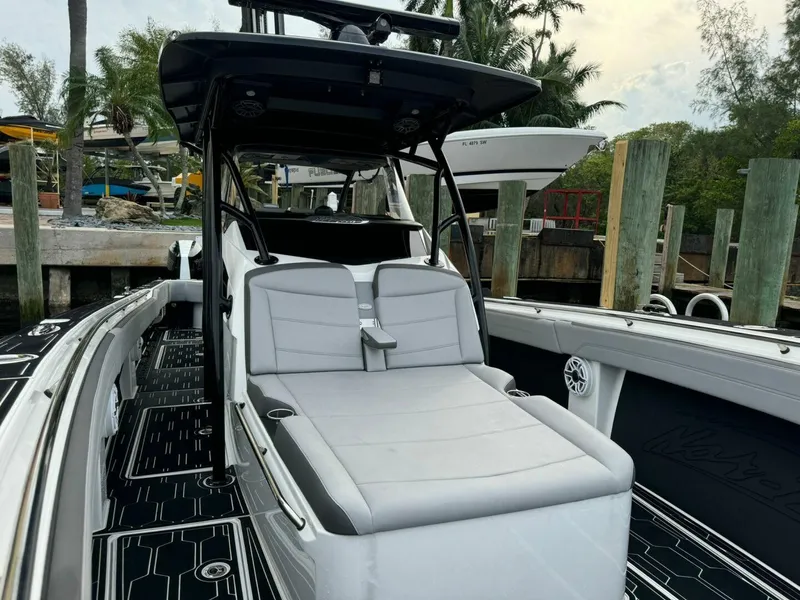 Slide: The Image of Nor-Tech 392 Super Fish 2024 - 4747806