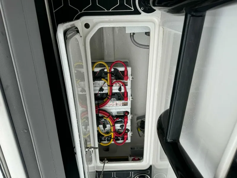 Slide: The Image of Nor-Tech 392 Super Fish 2024 - 4747821