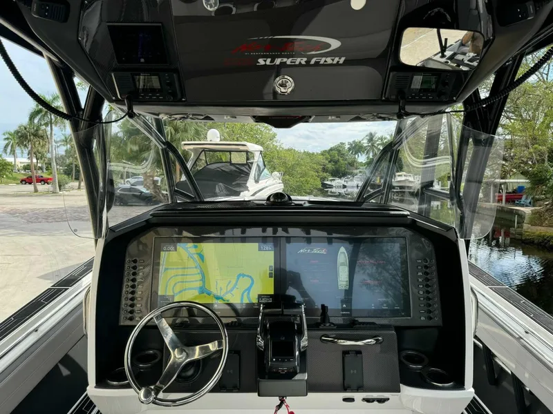 Slide: The Image of Nor-Tech 392 Super Fish 2024 - 4747840