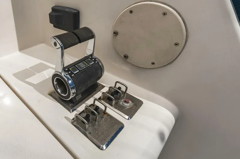 Slide: The Image of Cabo 43 Convertible 2008 - 4748238