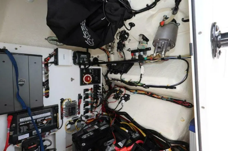 Slide: The Image of Crevalle 26 HCO 2023 - 4750524