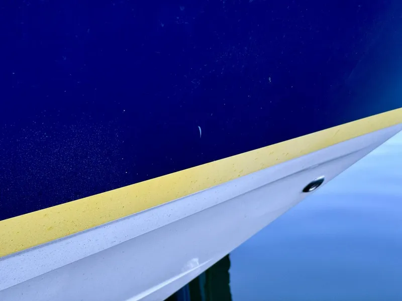 Slide: The Image of Regal 3360 Window Express 2006 - 4751053