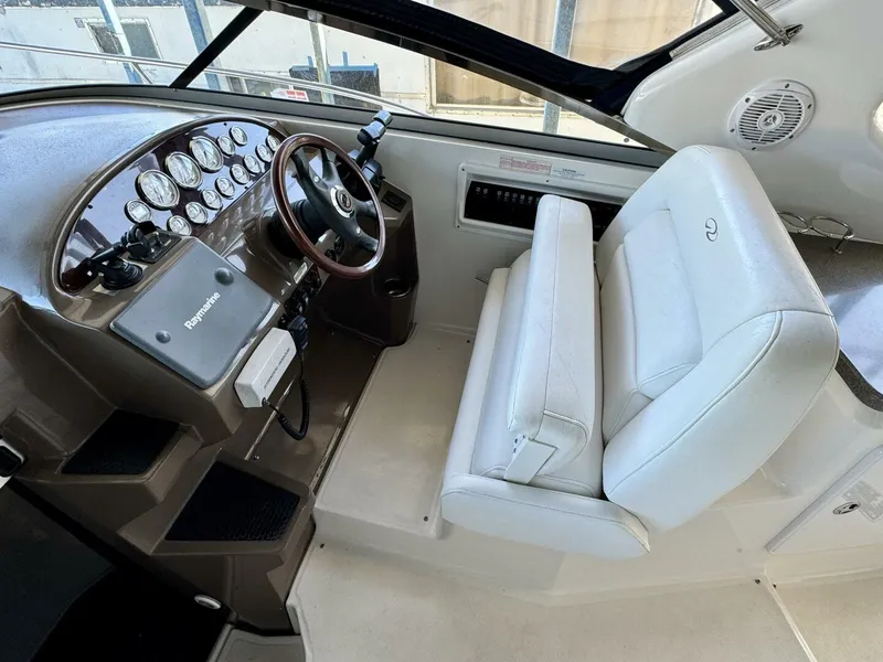 Slide: The Image of Regal 3360 Window Express 2006 - 4750941