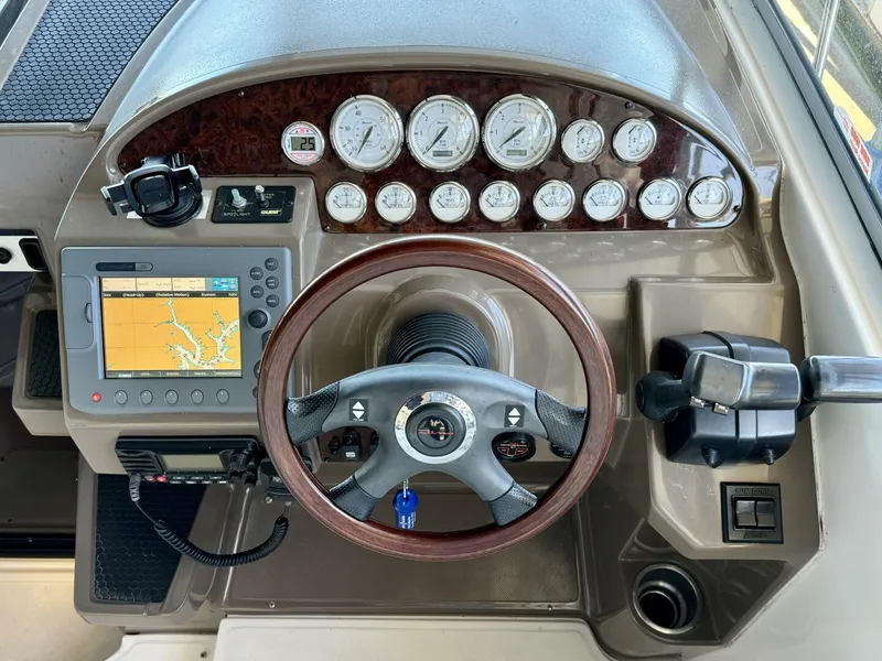 Slide: The Image of Regal 3360 Window Express 2006 - 4750946