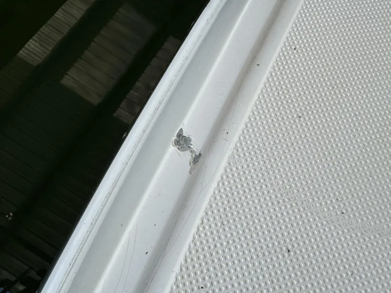 Slide: The Image of Regal 3360 Window Express 2006 - 4751085