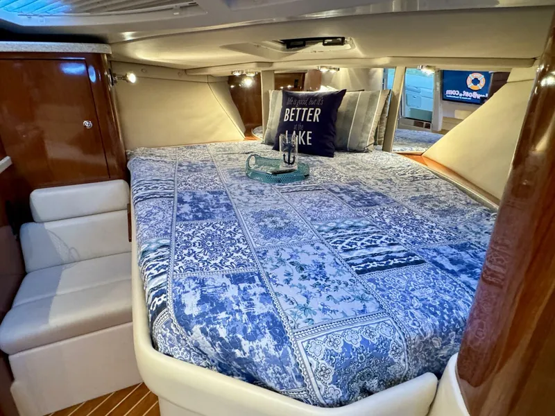 Slide: The Image of Regal 3360 Window Express 2006 - 4750975