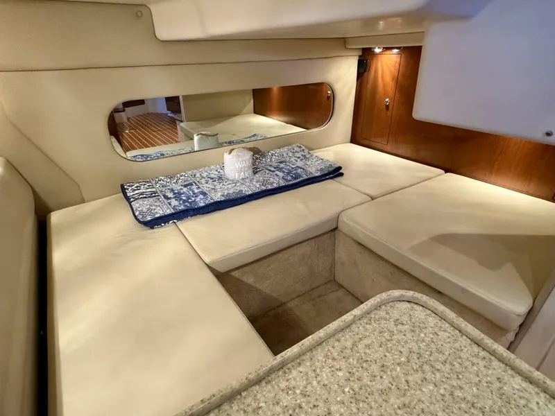 Slide: The Image of Regal 3360 Window Express 2006 - 4750980