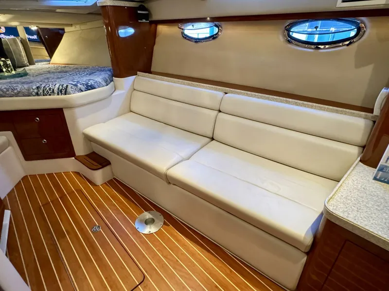 Slide: The Image of Regal 3360 Window Express 2006 - 4750986