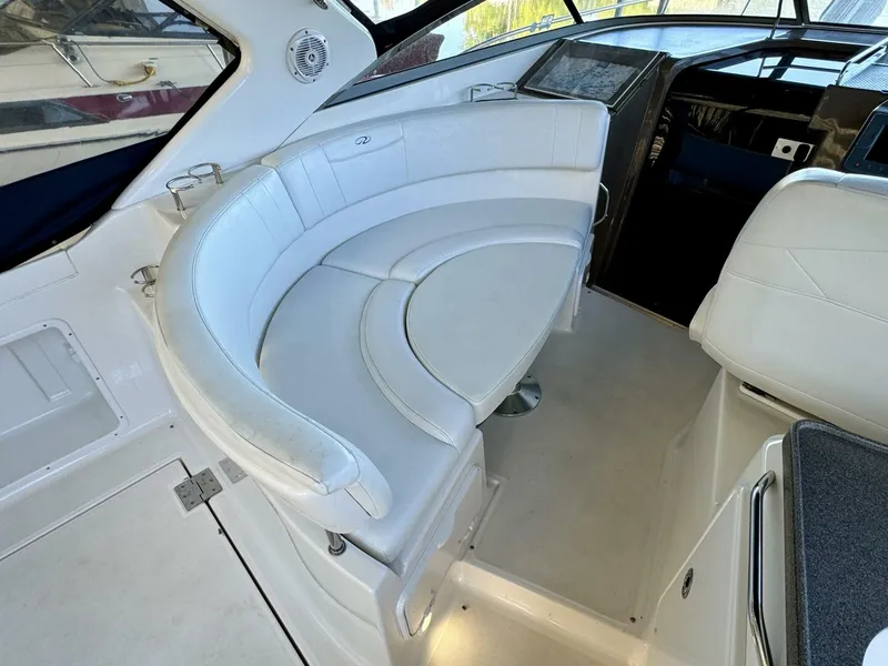 Slide: The Image of Regal 3360 Window Express 2006 - 4751007