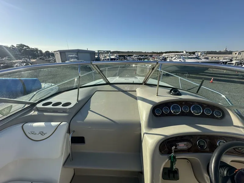 Slide: The Image of Sea Ray 260 Sundancer 2003 - 4753419