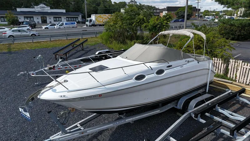 Slide: The Image of Sea Ray 260 Sundancer 2003 - 5603537