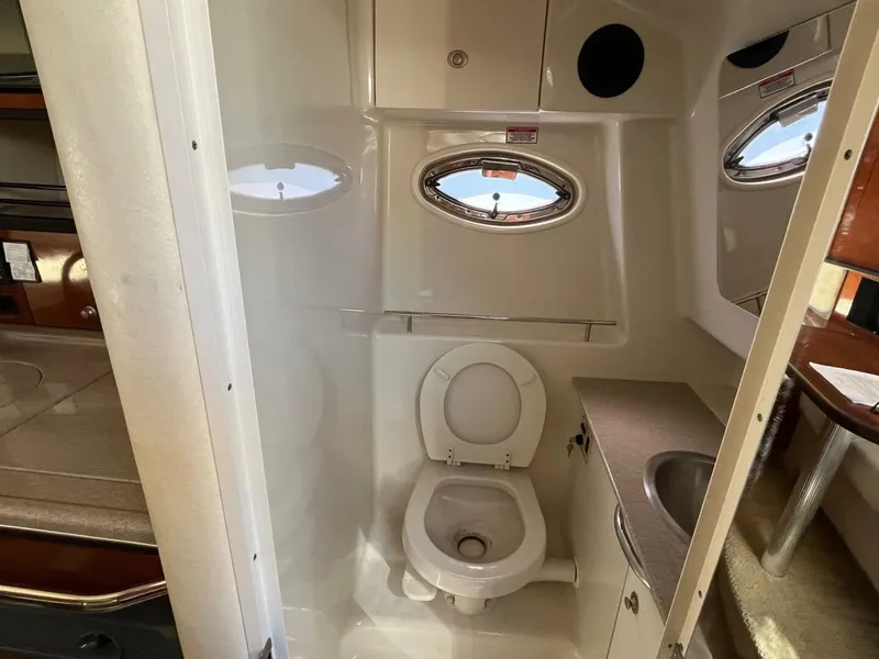 Slide: The Image of Sea Ray 290 Sundancer 2006 - 4753698