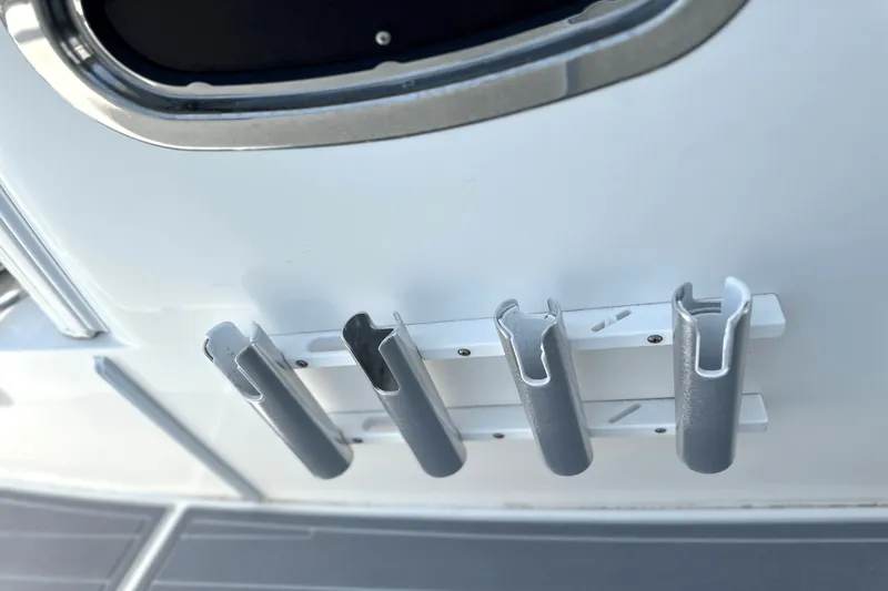 Slide: The Image of Boston Whaler 270 DAUNTLESS 2016 - 13