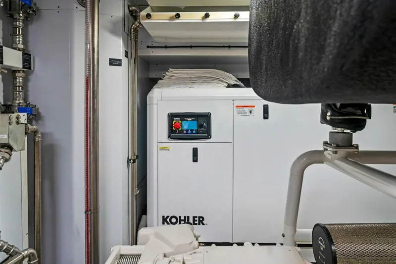 Slide: The Image of Custom Navetta 33 2024 - 4755546