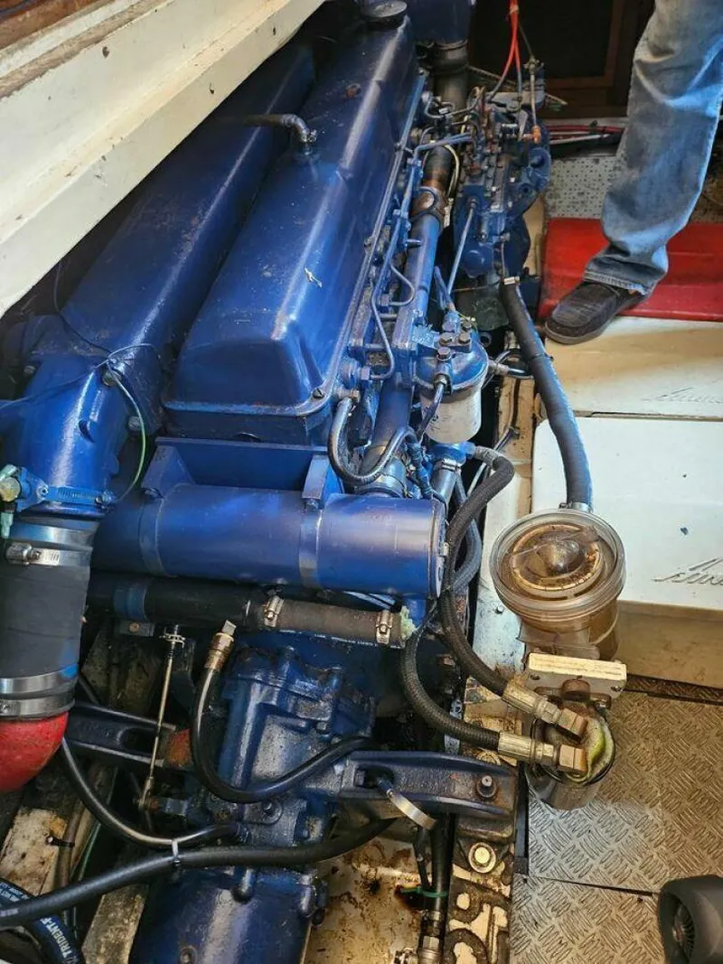 Slide: The Image of Grand Banks Port Engine - 5151235