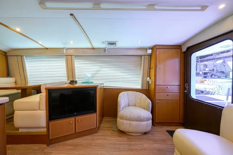 Slide: The Image of Ocean Yachts 50 SUMMEREBLE - Salon 2004 Ocean Yachts 50 SUMMEREBEL - 7652856