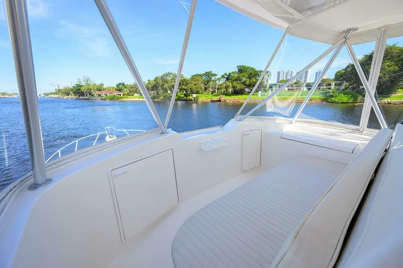 Slide: The Image of Ocean Yachts 50 SUMMEREBLE -Flybridge 2004 Ocean Yachts 50 SUMMEREBEL - 7652871